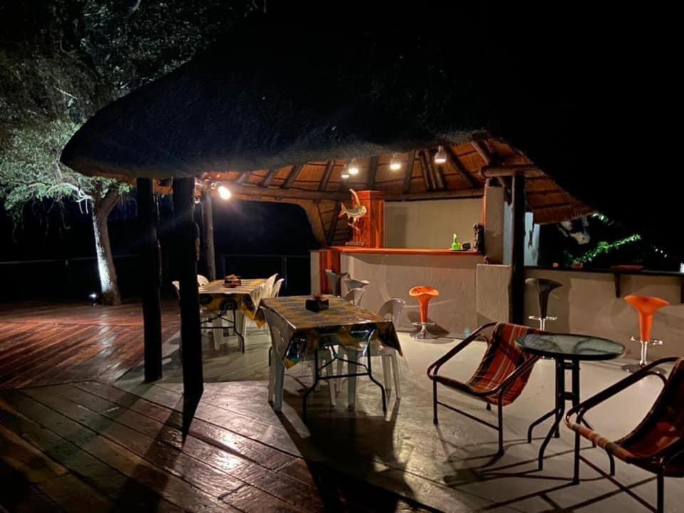 White Sands Lodge Divundu Exterior photo